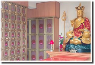 圖片：臨時塔地藏王